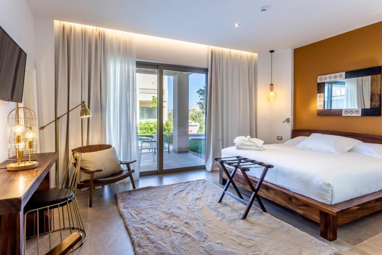 Elysian Luxury Hotel And Spa กาลามาตา ภายนอก รูปภาพ