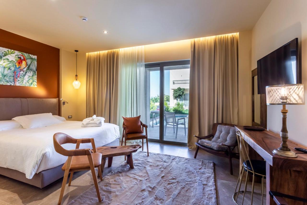 Elysian Luxury Hotel And Spa กาลามาตา ภายนอก รูปภาพ