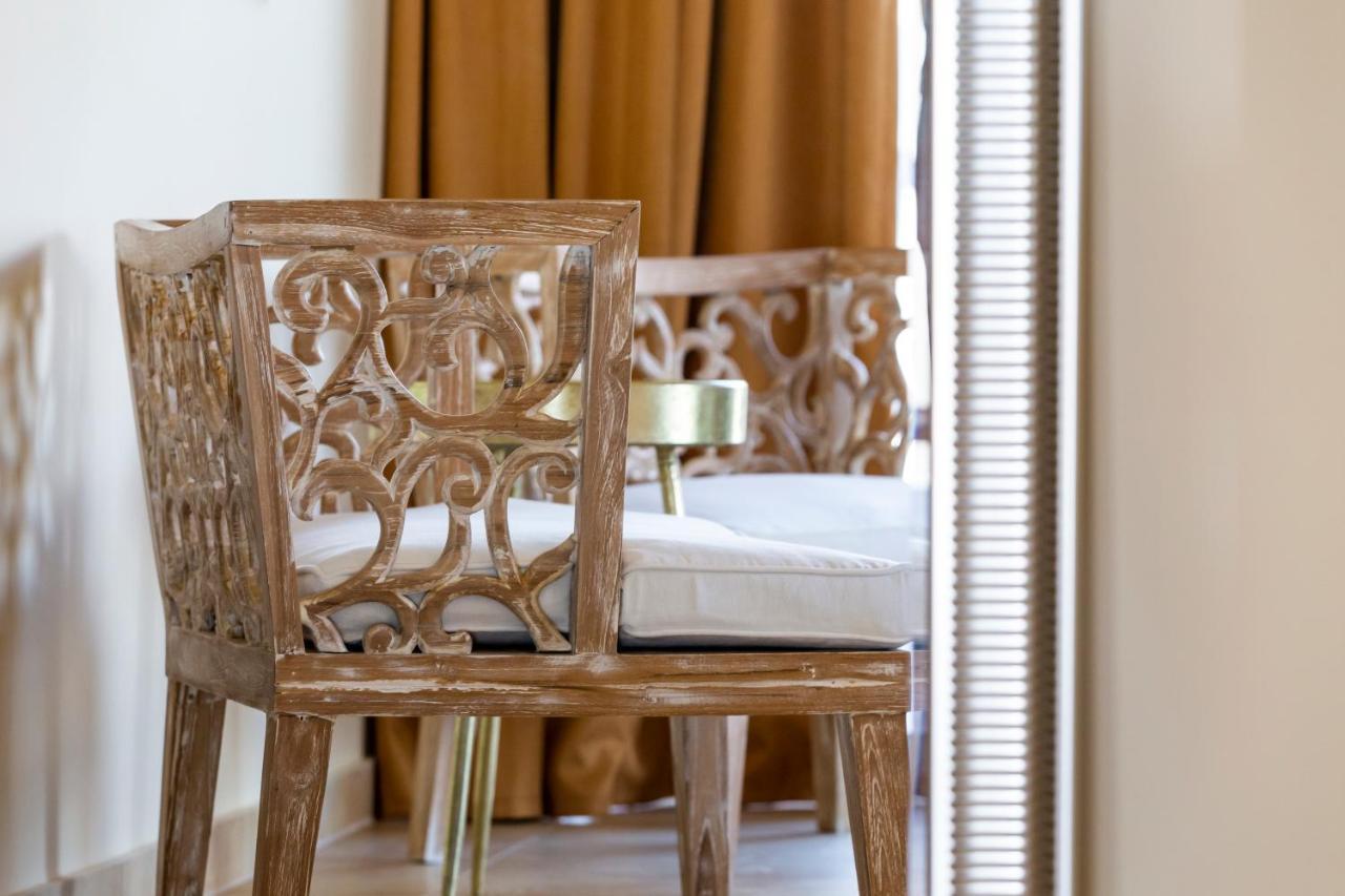 Elysian Luxury Hotel And Spa กาลามาตา ภายนอก รูปภาพ